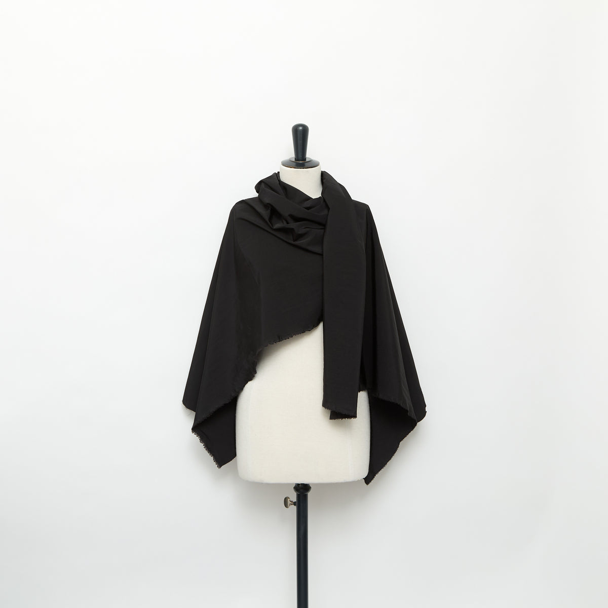 T24J10725 | WR Crinkled Nylon – Nona Source