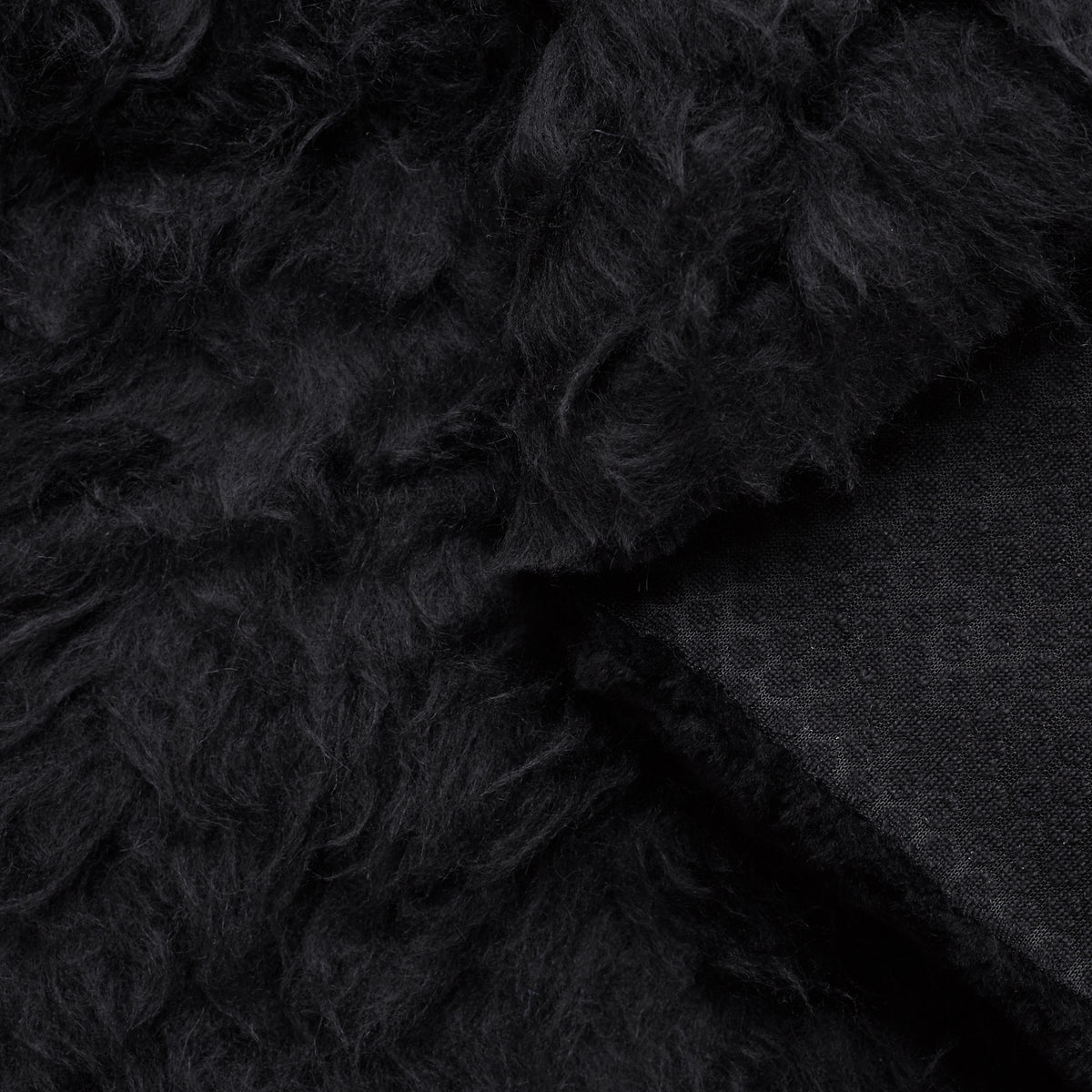 M21C00069 | Wool, Mohair and Alpaca Faux Fur