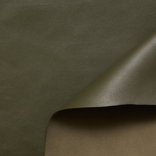 C24A00256 | Full Grain Supple Satinated Lamb