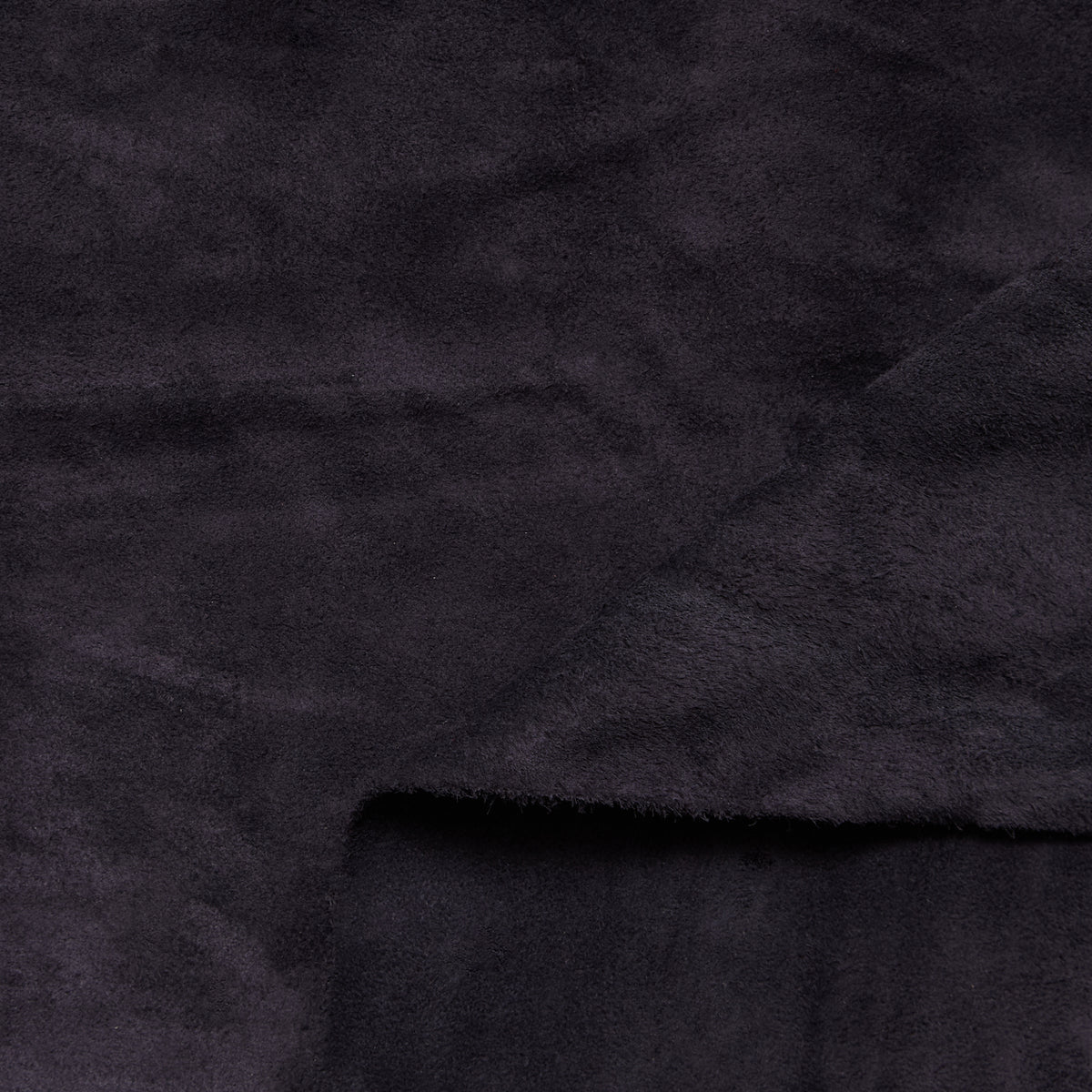 C24A00257 | Veau Suédé