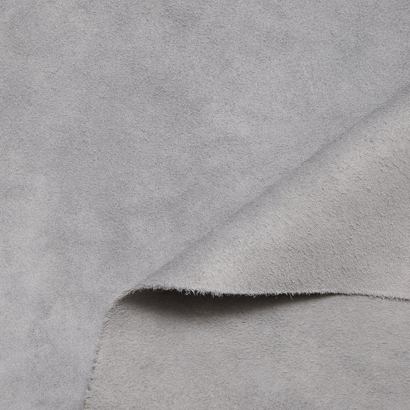 C24A00257 | Veau Suédé