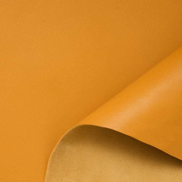 C24CL0170 | Full Grain Satinated Nappa Lamb
