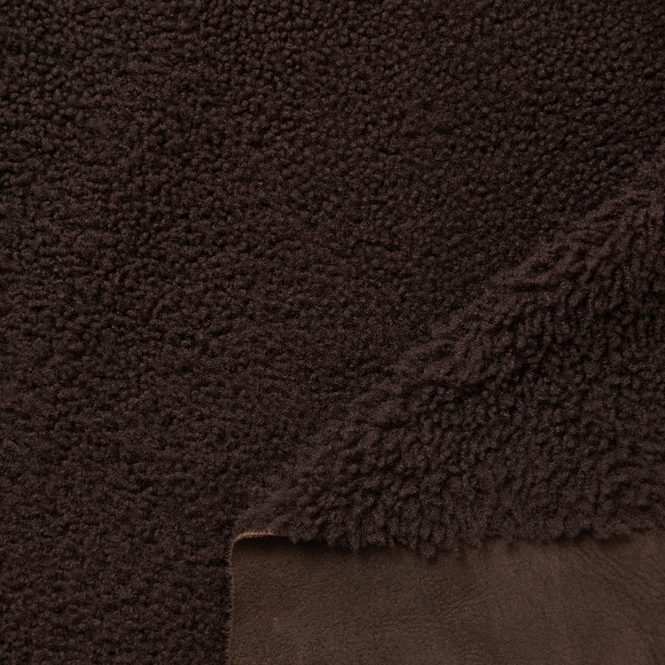 C24CS0178 | Curly Merinos Sheep Shearling - view 1
