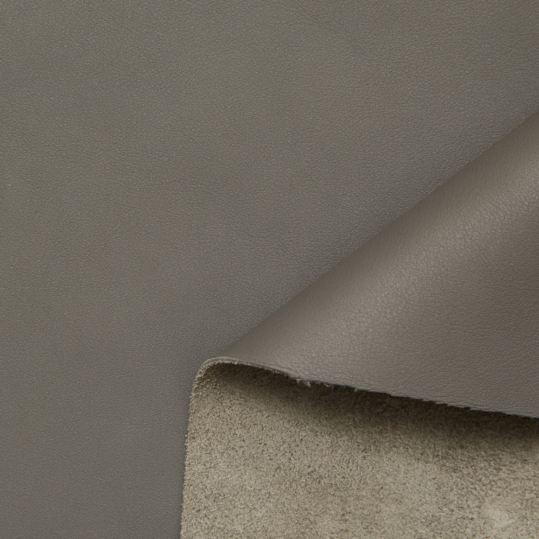 C24CV0193 | Veau Nappa Pleine Fleur Mat - vue 8