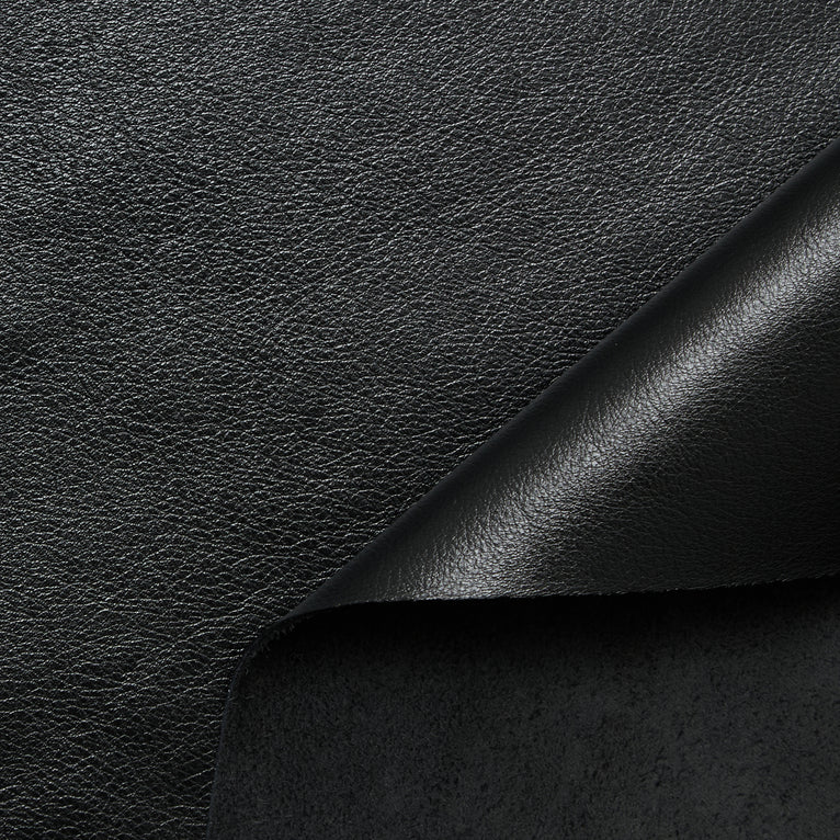 C24CV0229 | Supple Lamé Calf - view 4