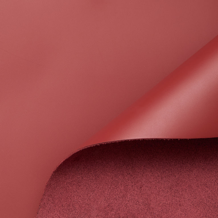 C24D00304 | Full Grain Satinated Vegetable Tanned Cow - view 1