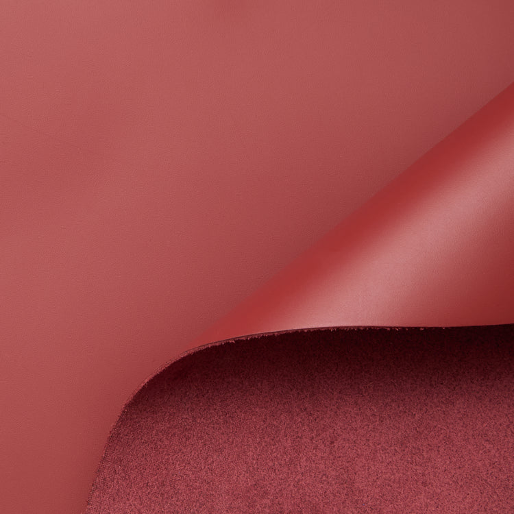 C24D00304 | Full Grain Satinated Vegetable Tanned Cow - view 1