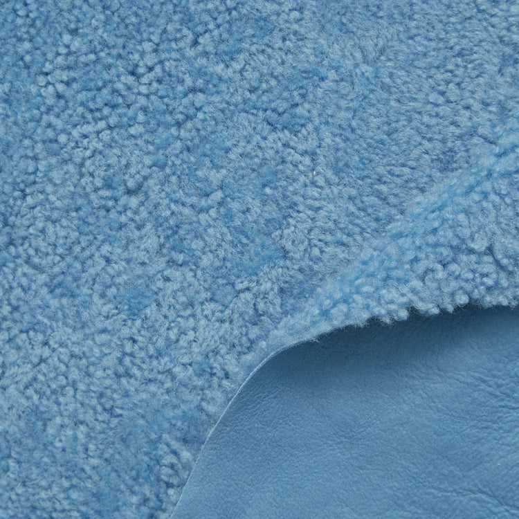 C24VL0048 | Curly Merinos Lamb Shearling - view 1