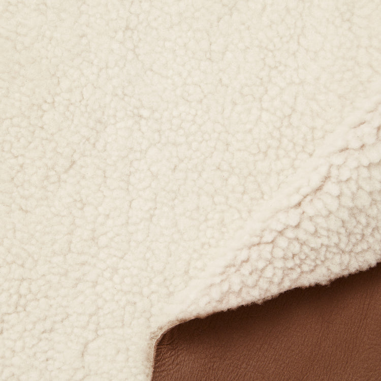C24VL0054 | Curly Lamb Shearling - view 1
