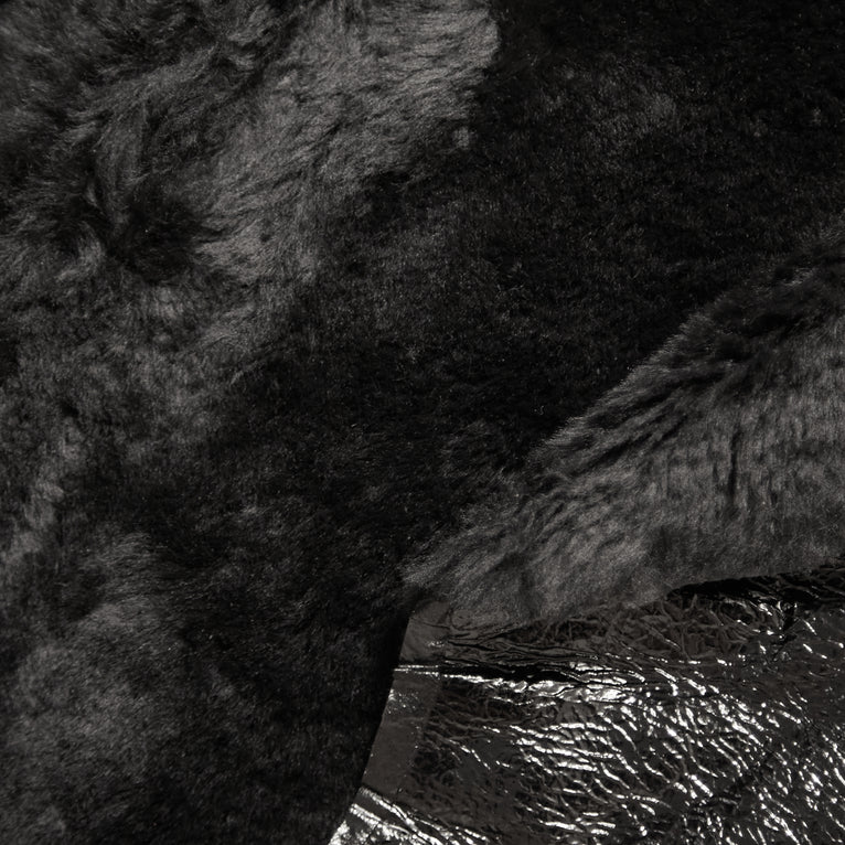 C24VL0063 | Varnished Backside Lamb Shearling - view 1