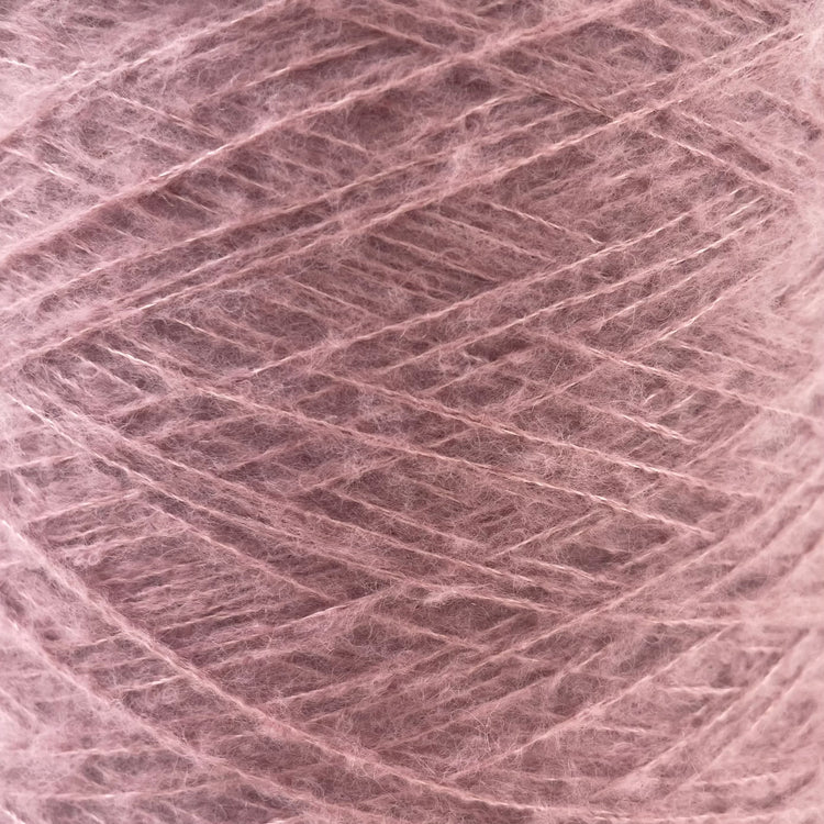 F24A09702 | Wool &amp; Cashmere Fluffy Plied Yarn - view 1