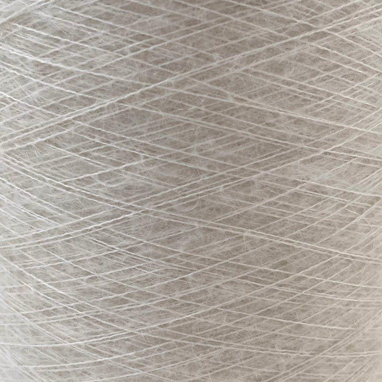 F24A09720 | Mohair &amp; Silk Fluffy Yarn - view 1