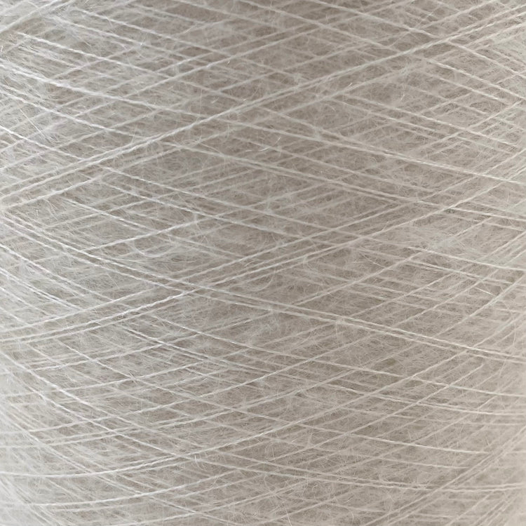 F24A09720 | Mohair &amp; Silk Fluffy Yarn - view 1