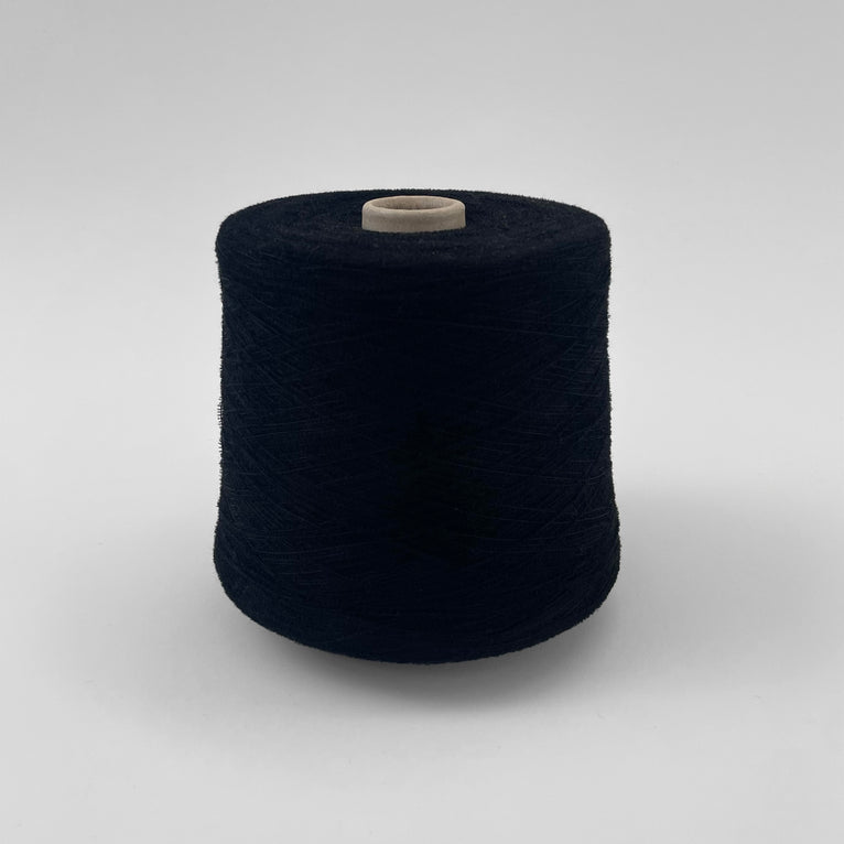 F24J09773 | Velvet Chenille Single Yarn - view 2