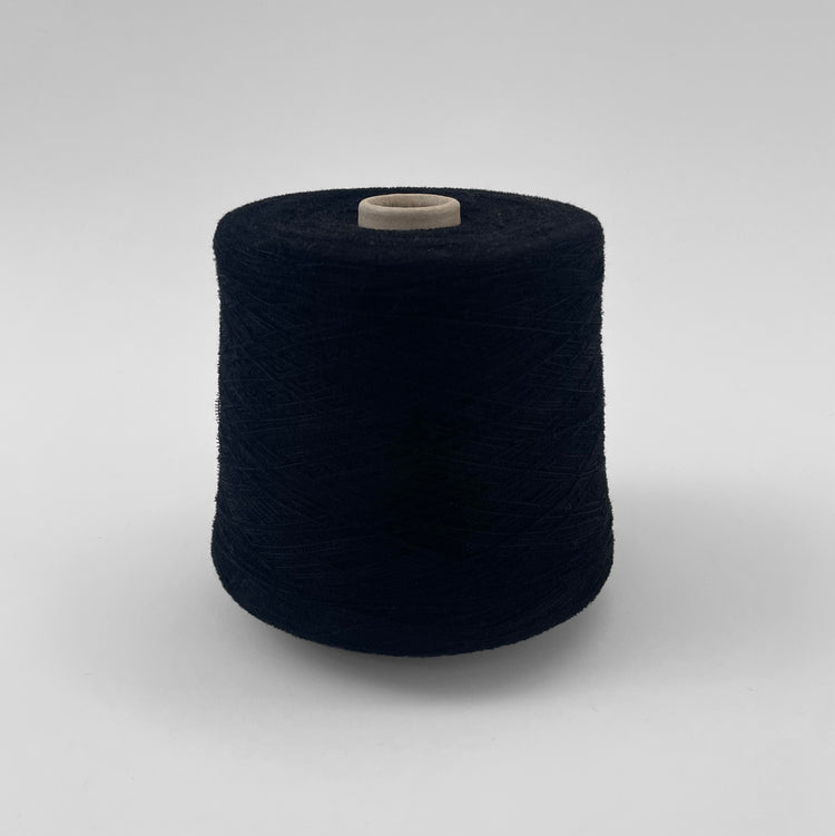 F24J09773 | Velvet Chenille Single Yarn - view 2