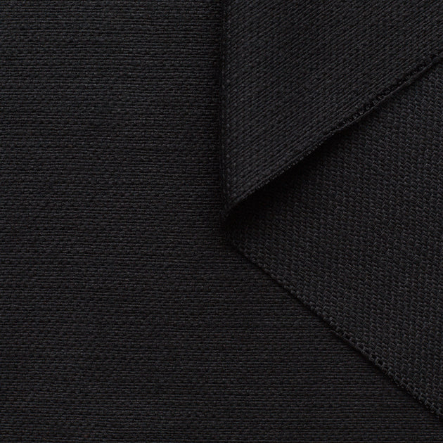 T22A01868 | Monochrome Tweed