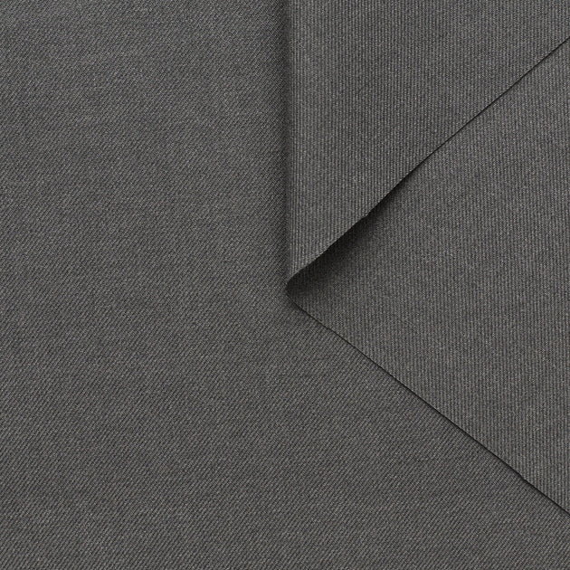 T22A01870 | Diagonal Suiting