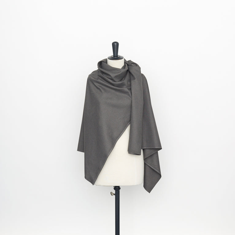 T22A01870 | Diagonal Suiting - view 2