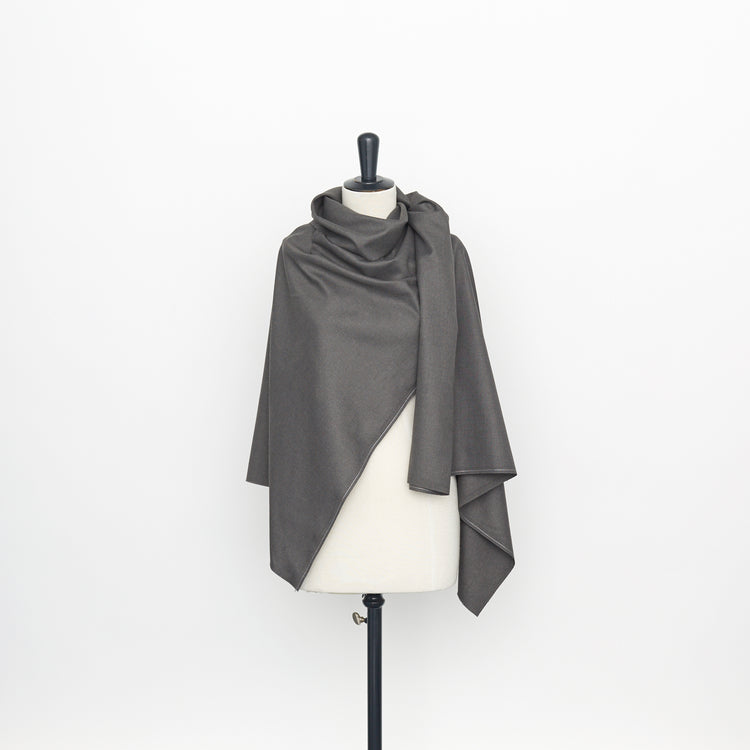 T22A01870 | Diagonal Suiting - view 2