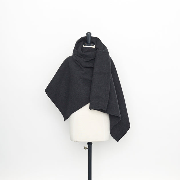 T22A01935 | Splittable Virgin Wool Drap