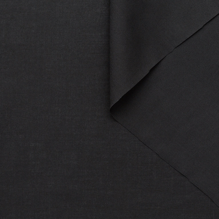T22A01946 | Cotton Batiste - view 3