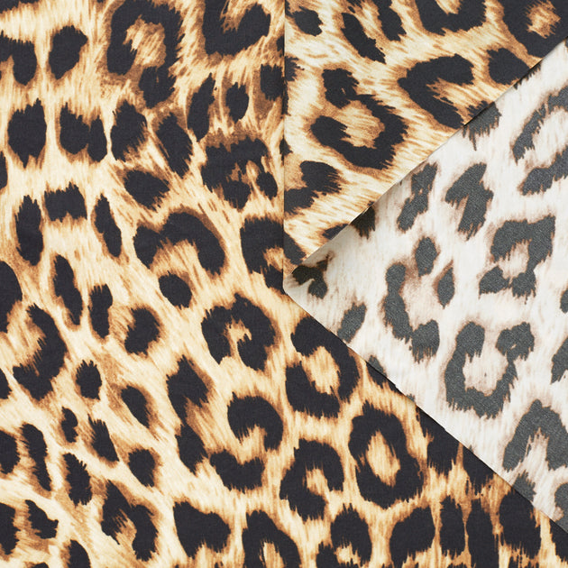T22A02115 | Technical Leopard Print Canvas