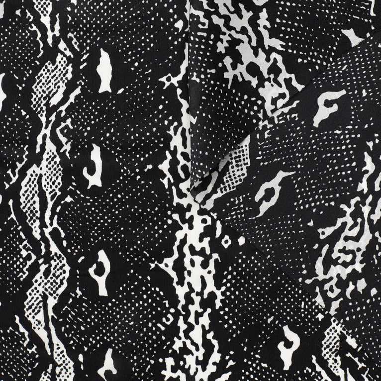 T22A02118 | Snake Print Silk Satin - view 3