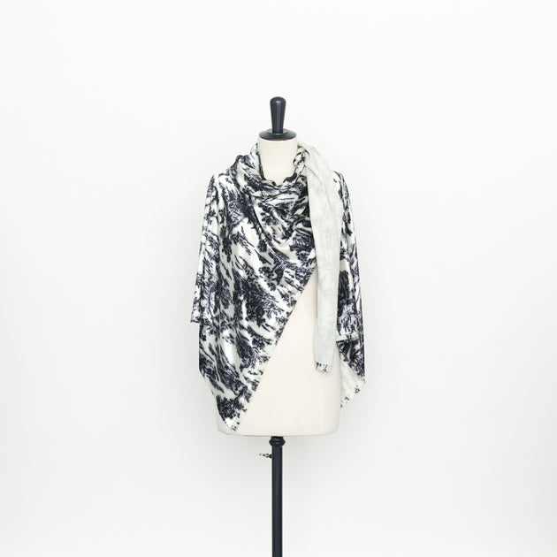 T22A02266 | Jouy Print Velvet
