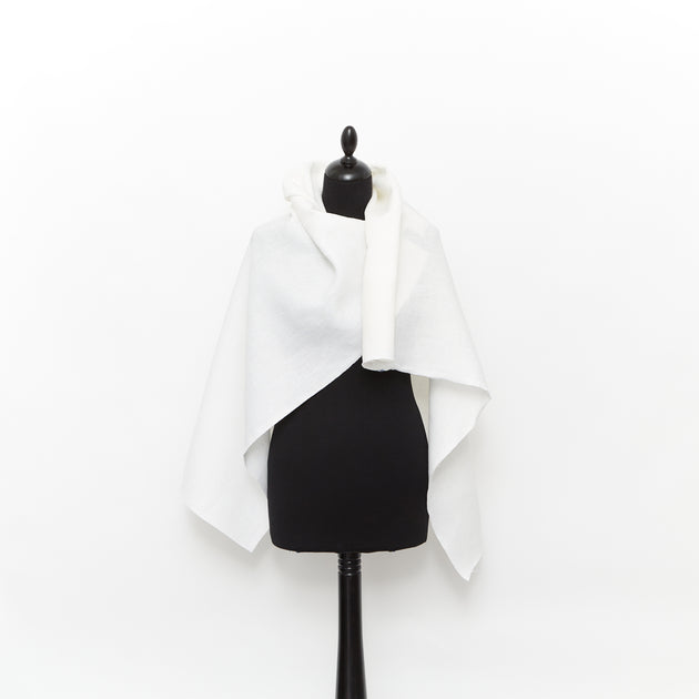 T22A02289 | Crisp Linen Canvas