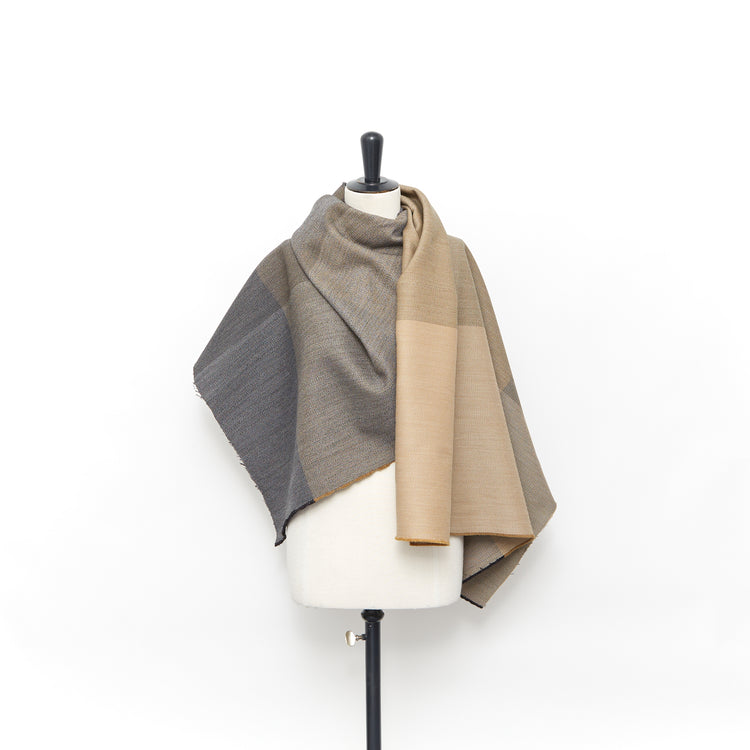 T22A02316 | Double Face Giant Check Diagonal - view 2