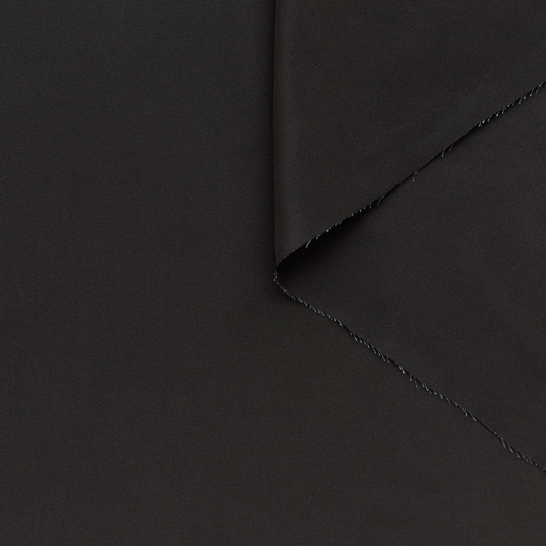 T22A02348 | Lustre Fluid Twill - view 3