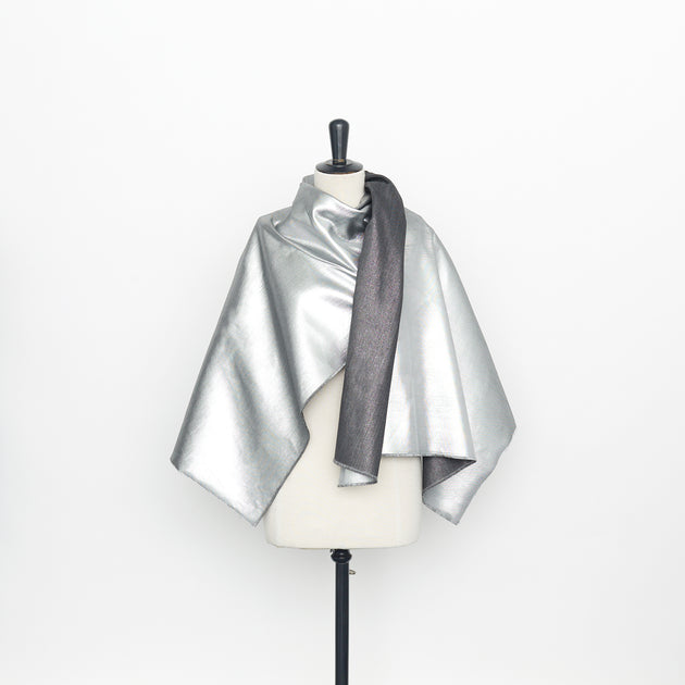 T22A02354 | Technical Lamé Canvas