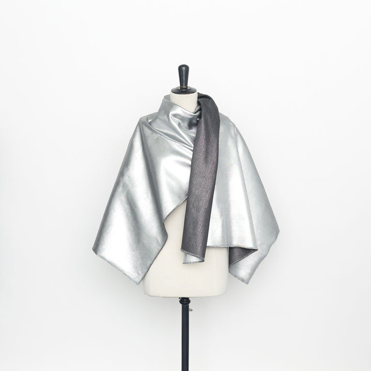 T22A02354 | Technical Lamé Canvas - view 2