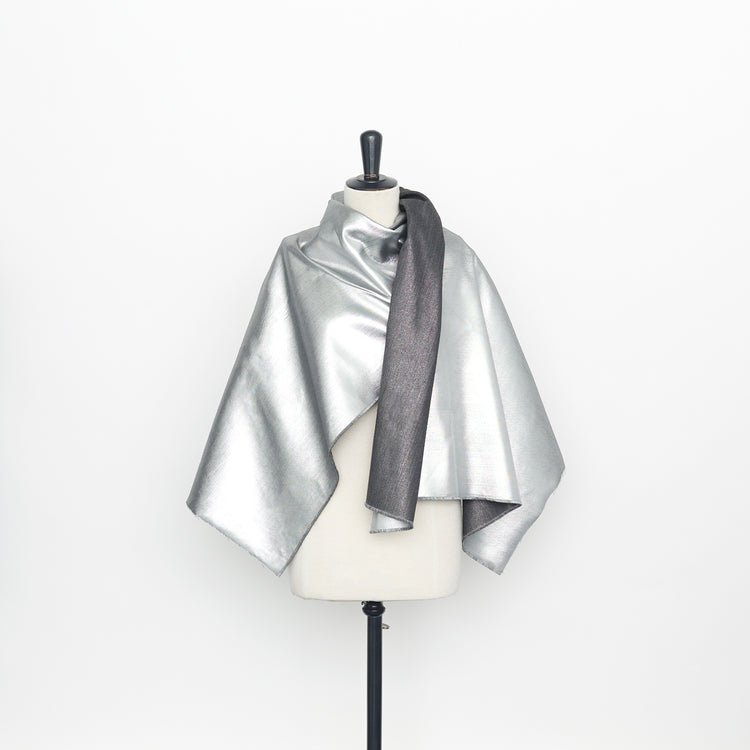 T22A02354 | Technical Lamé Canvas - view 2