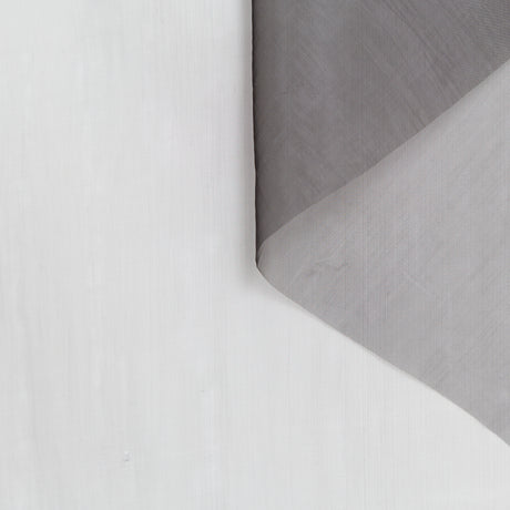 T22A02372 | Organza Technique
