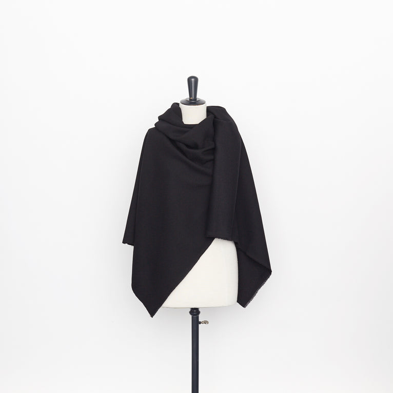 T22A02437 | Textured Wool Crepe - view 2