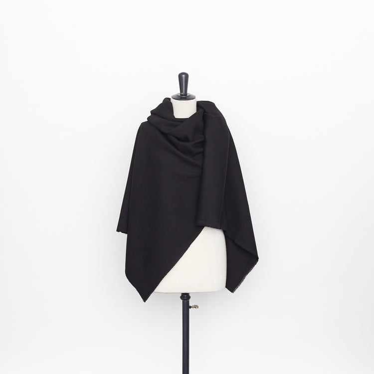 T22A02437 | Textured Wool Crepe - view 2