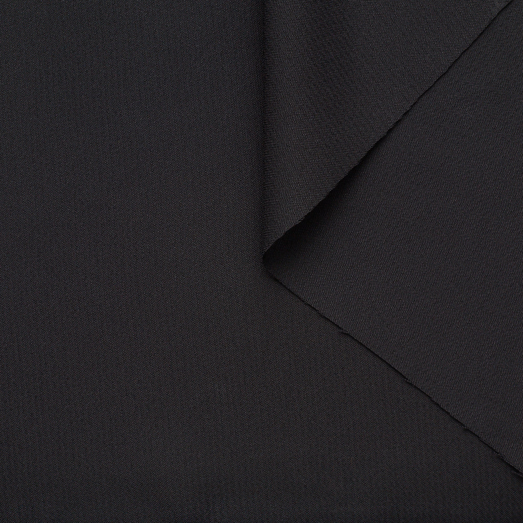 T22A02533 | Fluid Viscose Suiting