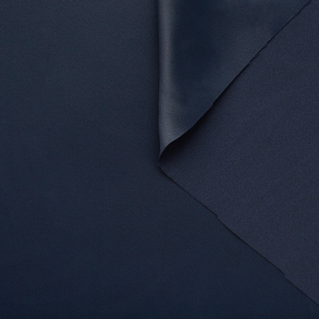 T22A02698 | Matt Fluid Satin