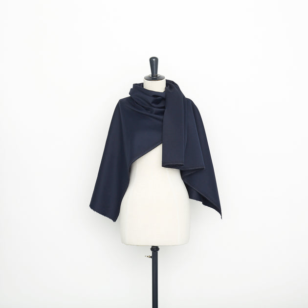 T22A02707 | Splittable Lustre Gabardine