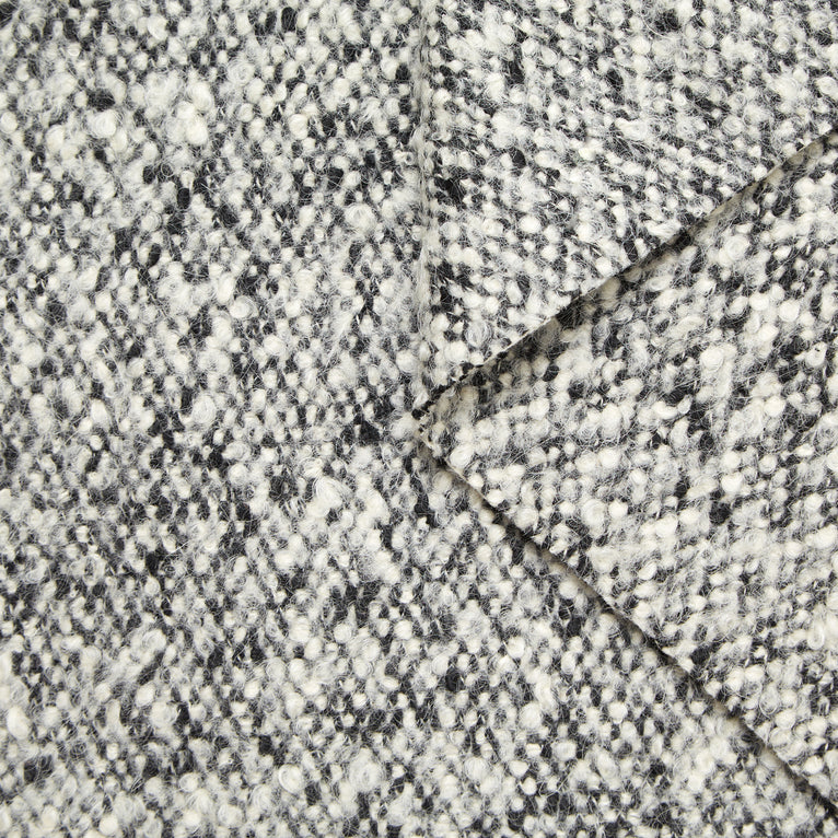 T22A02735 | Bouclé Wool Tweed - view 3
