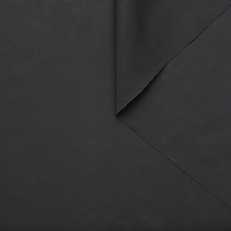 T22A02832 | WR Technical Diagonal - view 1