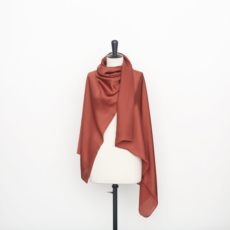 T22A02919 | Silk Charmeuse - view 2