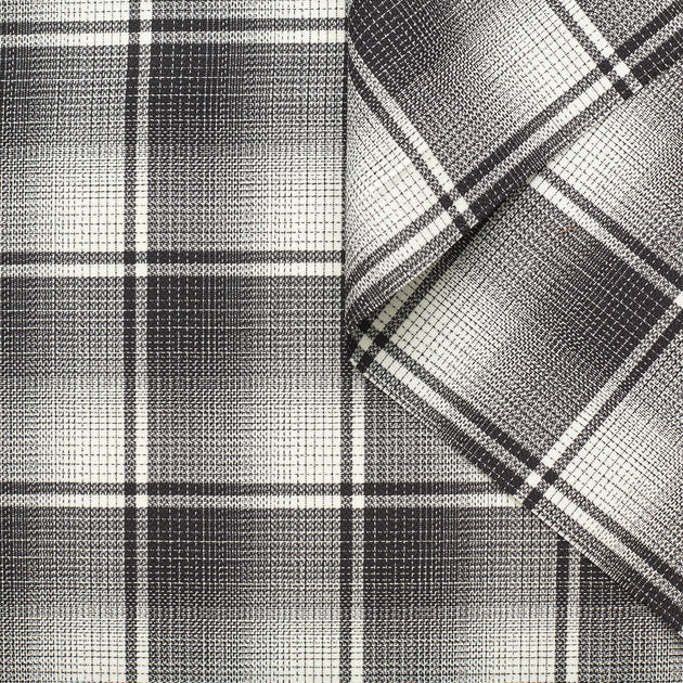 T22A02962 | Blurry Check Suiting