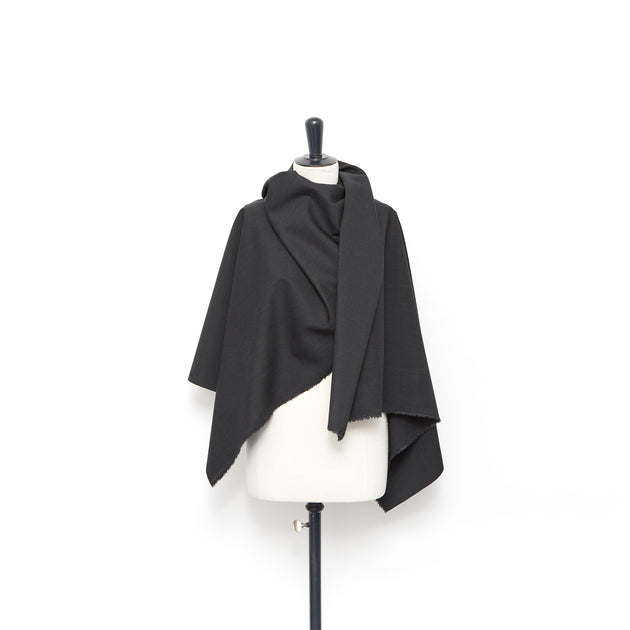 T22A03010 | Fluid Wool Gabardine