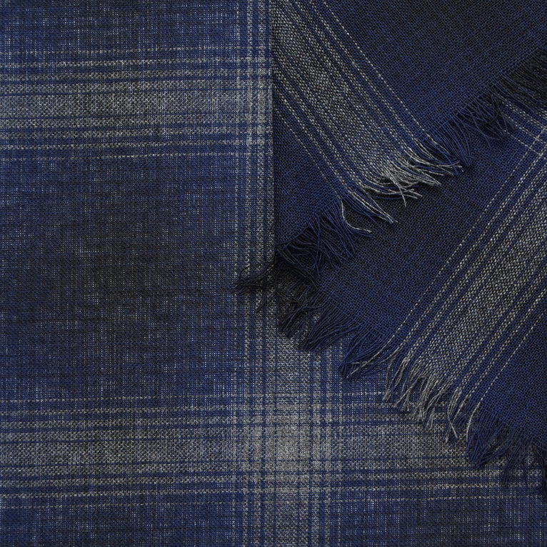 T22N01328 | Tartan Wool Etamine Panels 106cm X 228cm - view 2