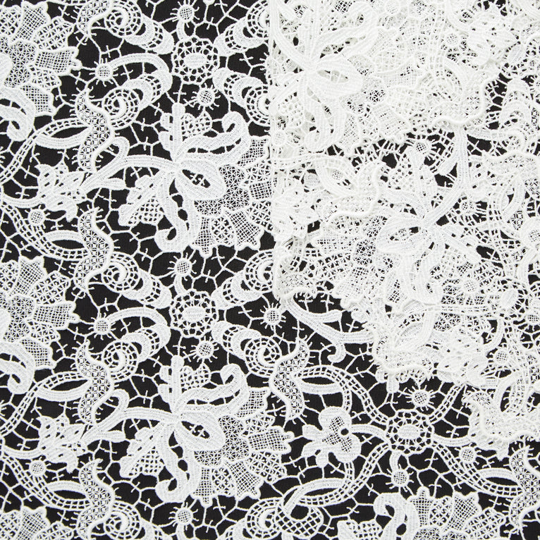 T22N01380 | Nylon Floral Guipure - view 1