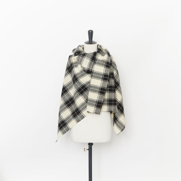 T23A05120 | Plaid Check Virgin Wool