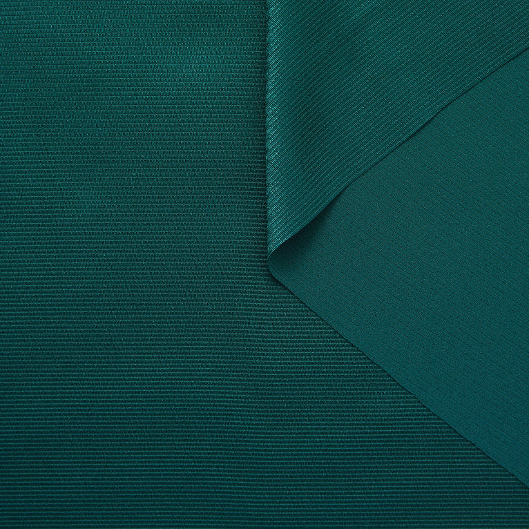 T23A05186 | Technical Shiny Fluid Ottoman - view 1