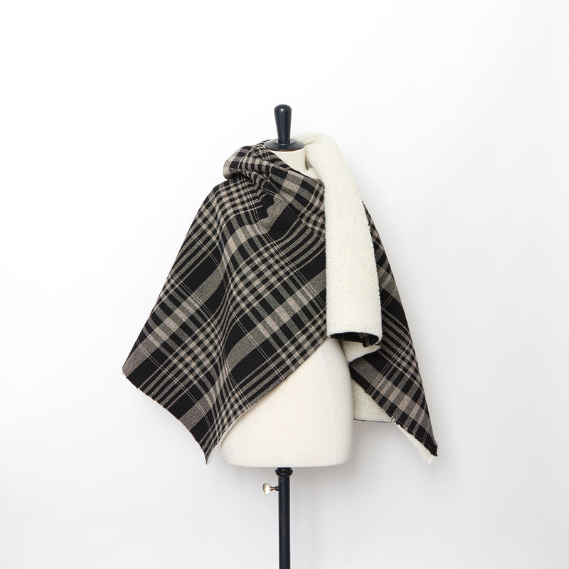 T23A05306 | Faux Fur With Check Panama Backing